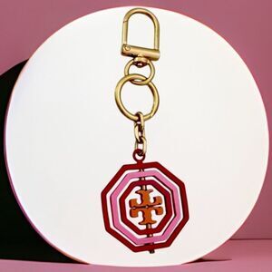 TORY BURCH LOGO KEYCHAIN DOUBLE FACE.